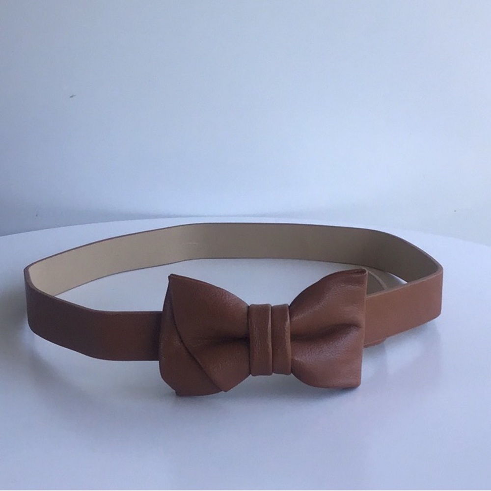 Bow tan brown leather look Belt